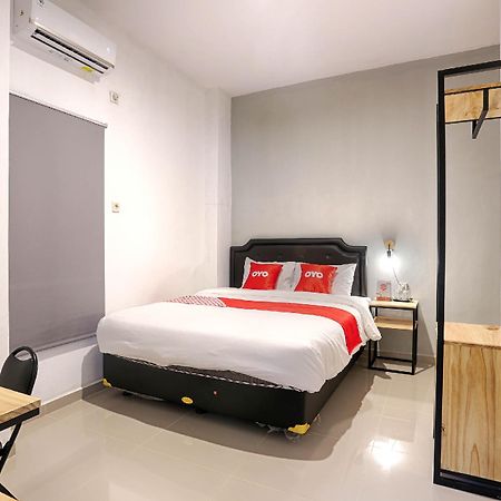 סמאראנג Safara Guesthouse Syariah מראה חיצוני תמונה