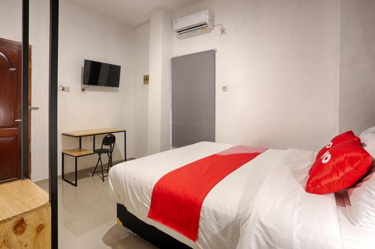 סמאראנג Safara Guesthouse Syariah מראה חיצוני תמונה